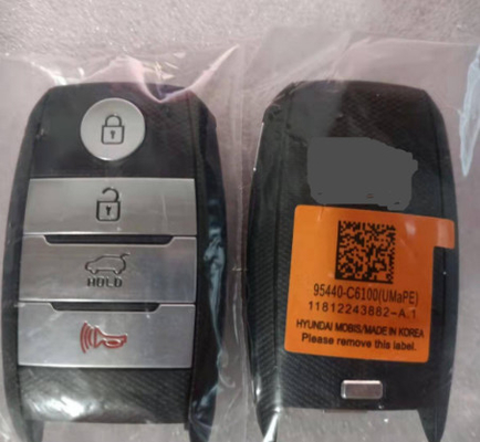 acheter clé futée de la puce 95440-C6100 (UMaPE) du bouton 47 de 433Mhz 3 + 1 pour 2019 - Kia Sorento fabrication en ligne