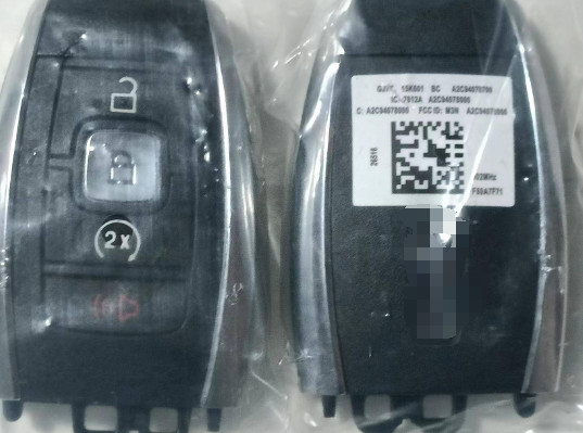 902MHz 164-R8155 M3N-A2C94078000 3 + 1 bouton 49 puce clé intelligente pour le navigateur Lincoln Continental MKC MKZ